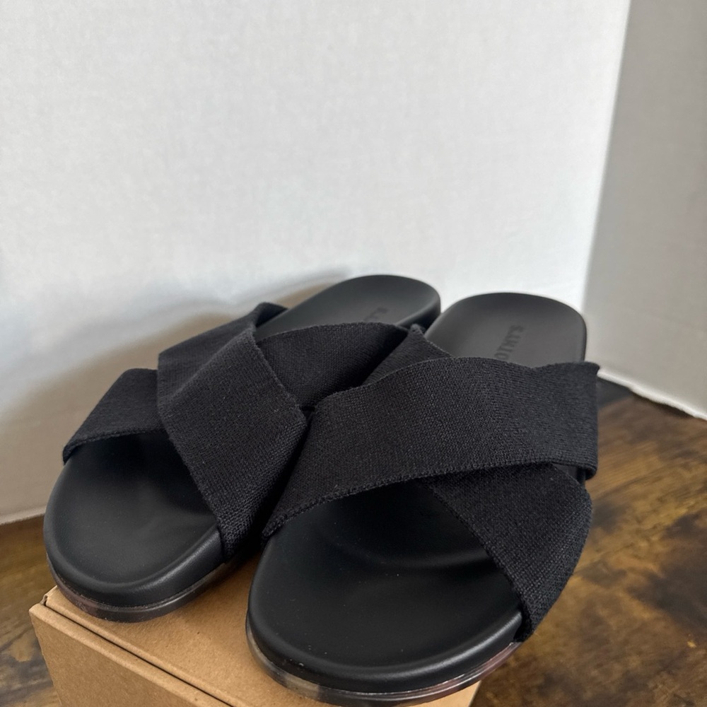 Rothy’s Women’s The Weekend Slide Black Various Sizes New In Box